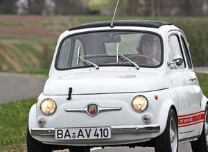 Abarth 500: wolny, ale zadziorny