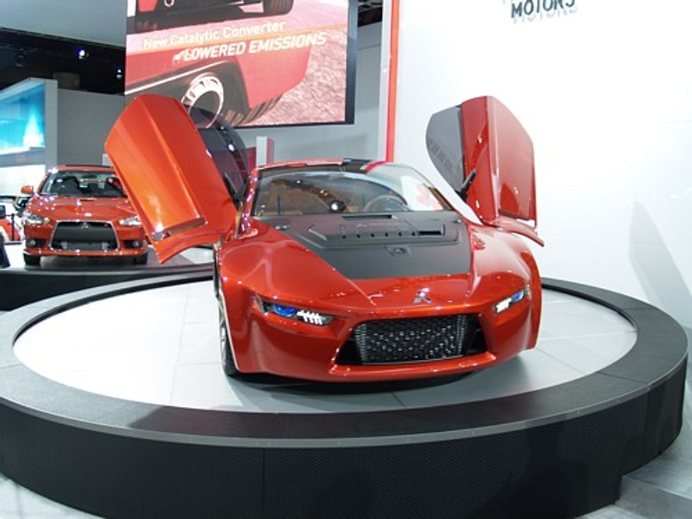 Mitsubishi Concept-RA - następca Eclipsa