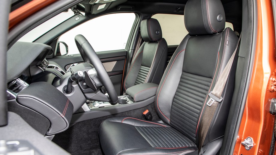 Land Rover Discovery Sport 2.0P I4 R-Dynamic