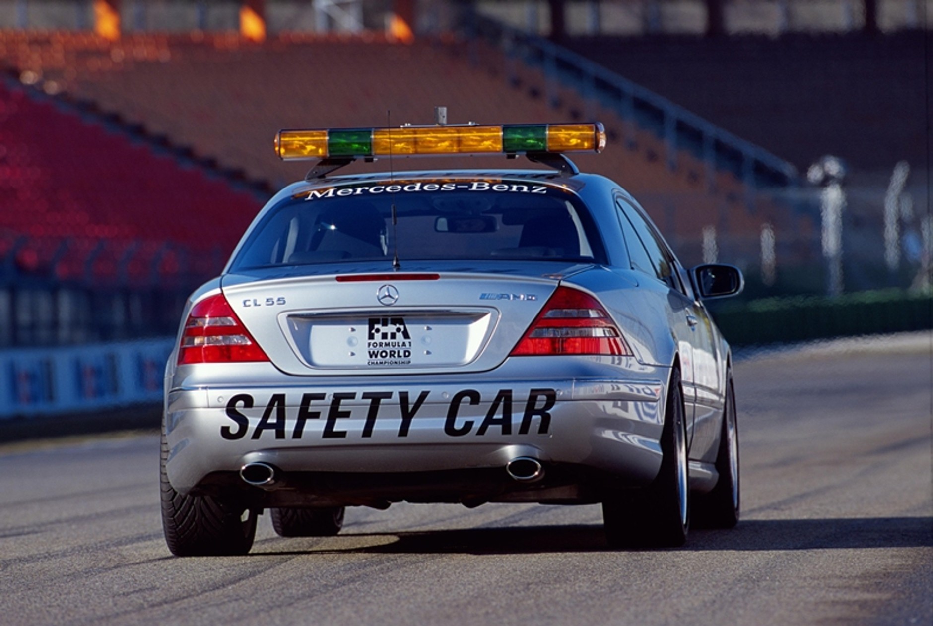 Mercedes SLS AMG to najszybszy safety car świata, ale znalazłem jeszcze kilka ciekawszych