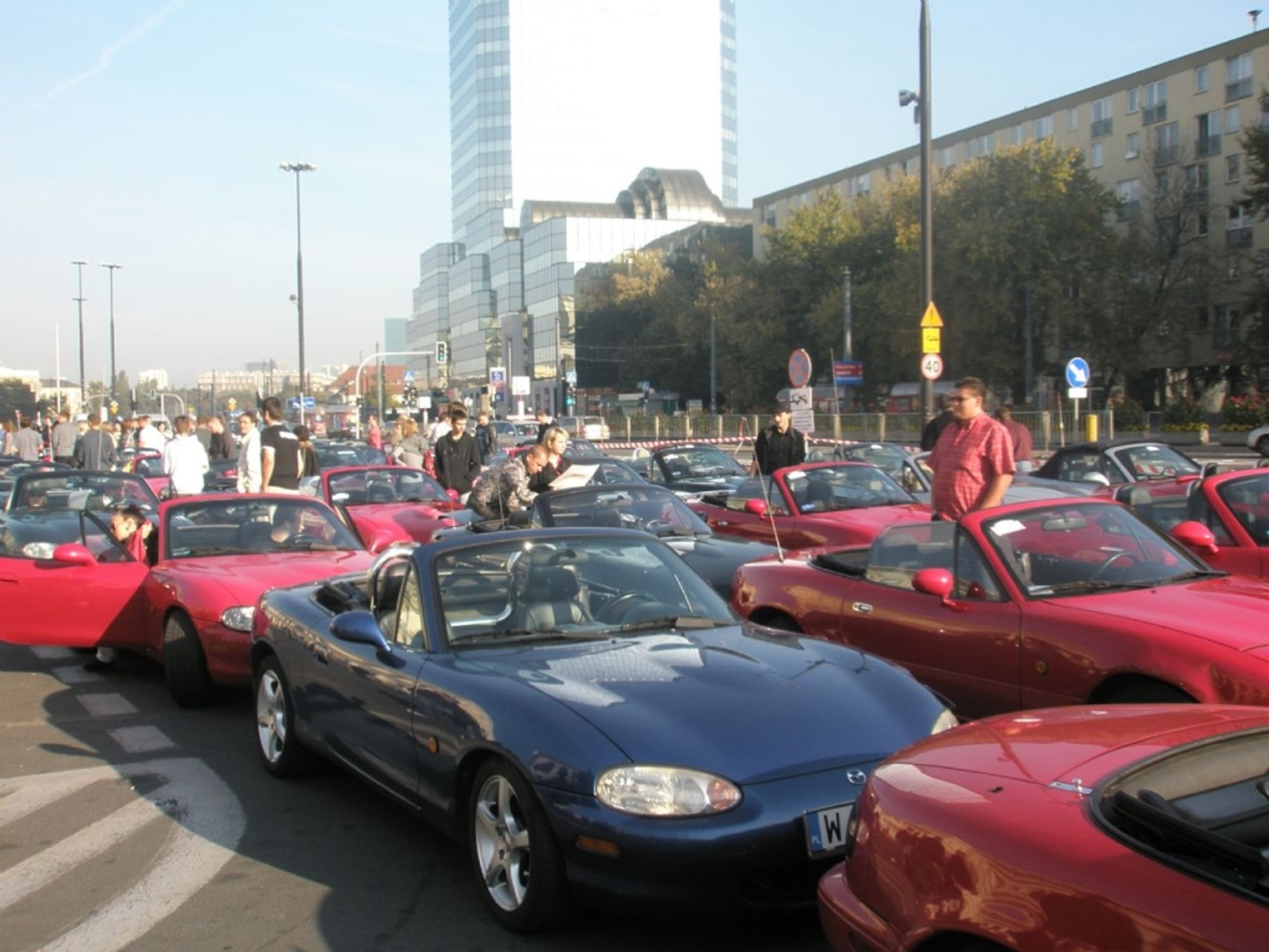 Mazda MX5 hucznie obchodzi 20 urodziny