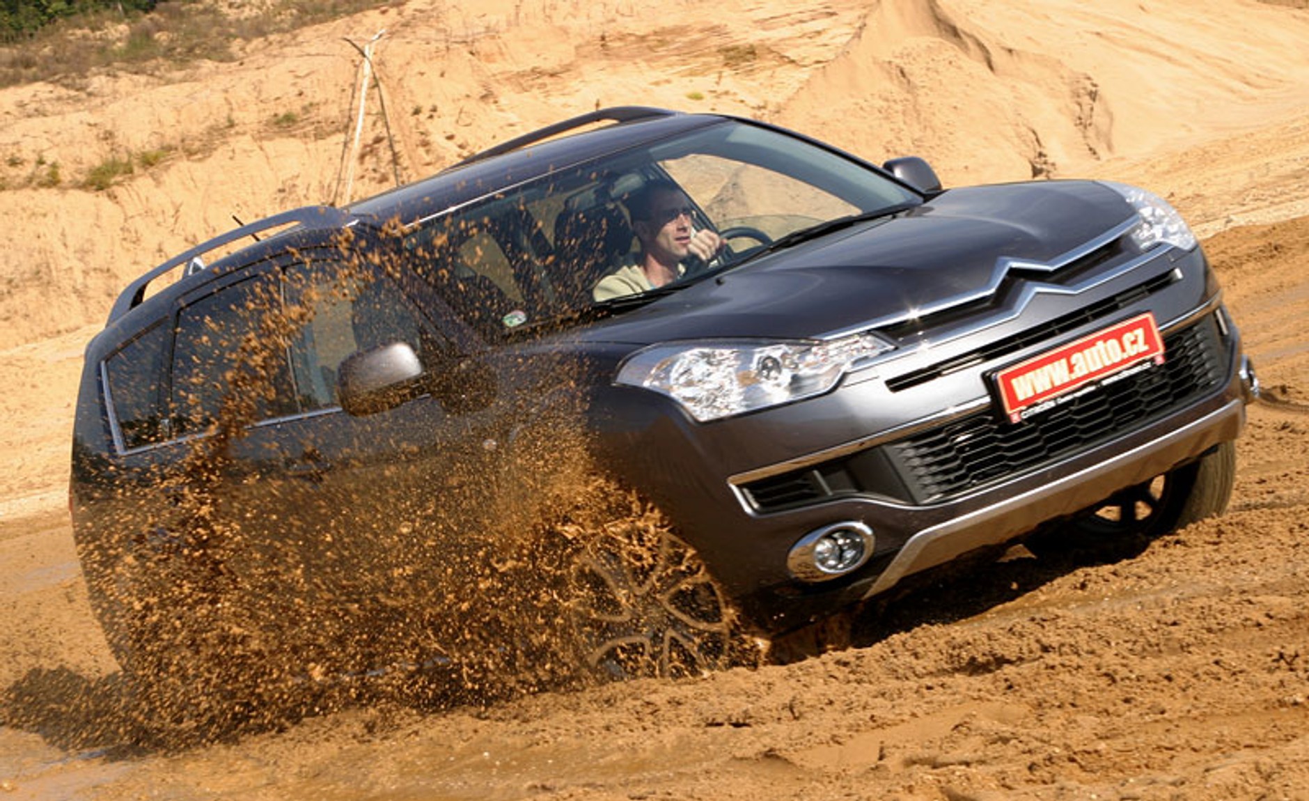 Citroën C-Crosser 2,2 HDI - spełnienie marzeń za 140 tys. zł