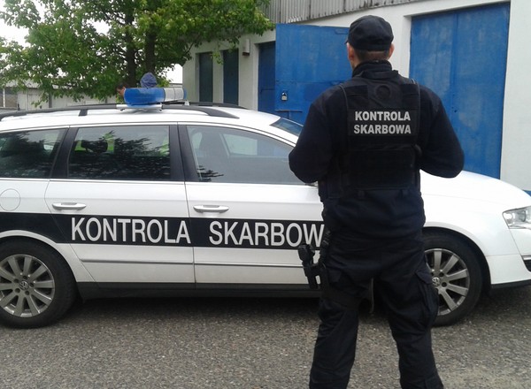 Trwają kontrole KAS. Ich liczba wzrasta skokowo