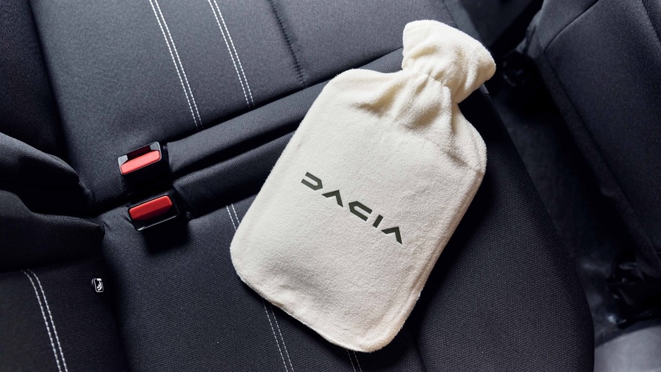 Heated Seat Saviors - termofor od Dacii