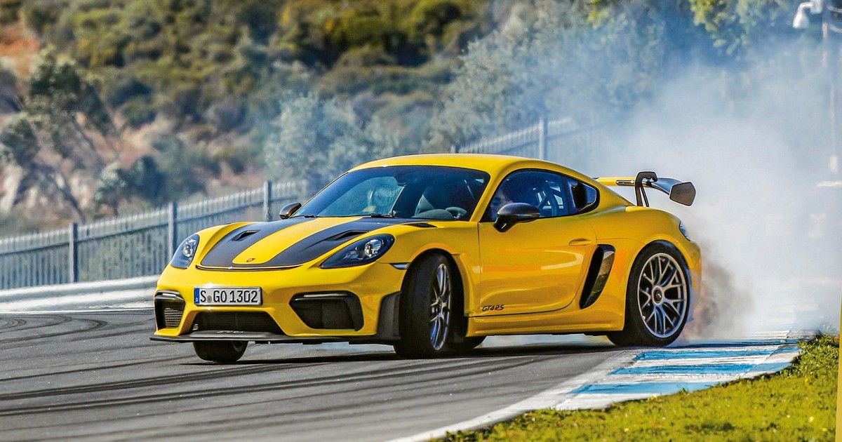 Porsche 718 Cayman GT4 RS