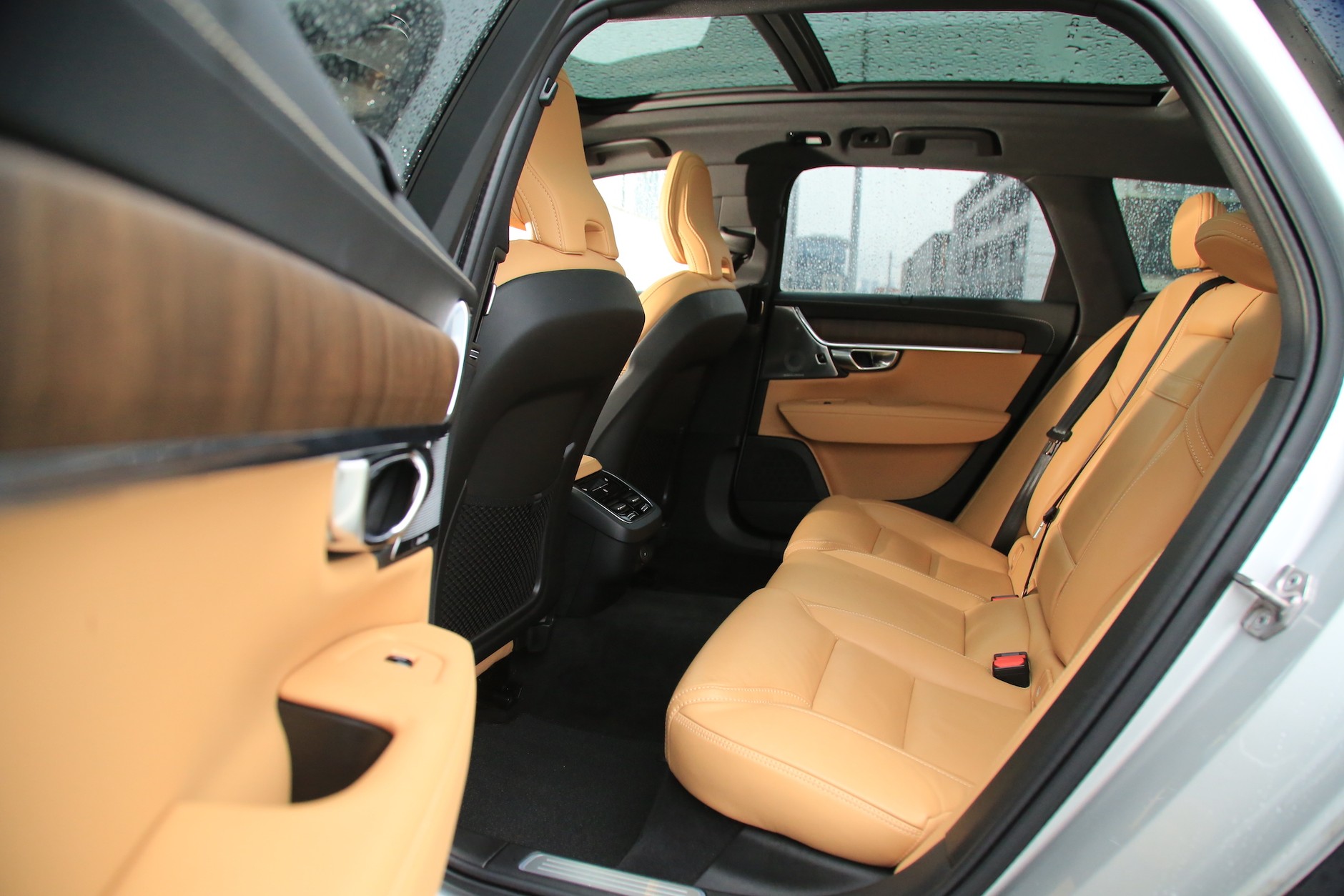 Volvo V90 Cross Country Pro B5