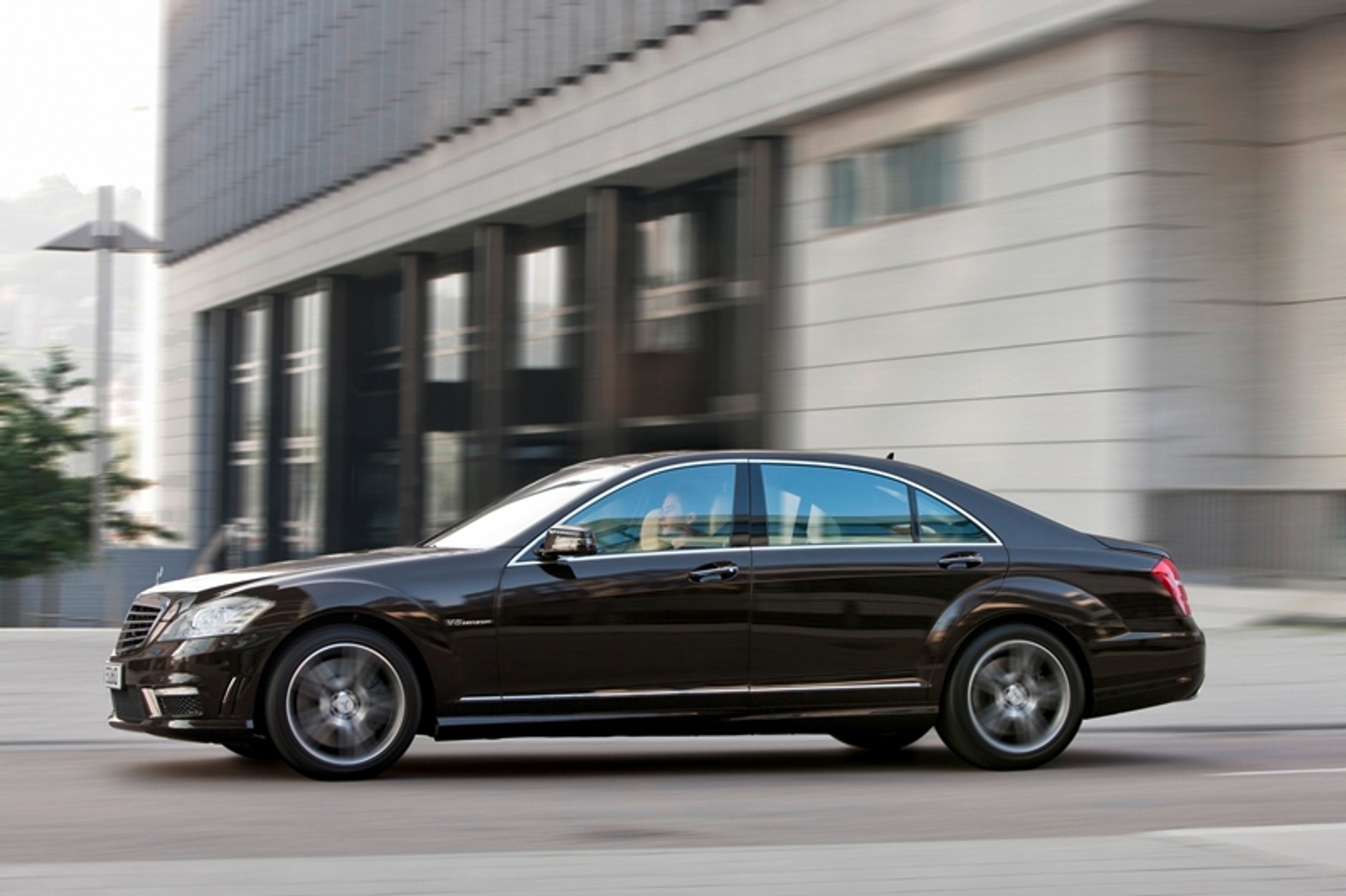 Mercedes S63 AMG – serce mu bije szybciej
