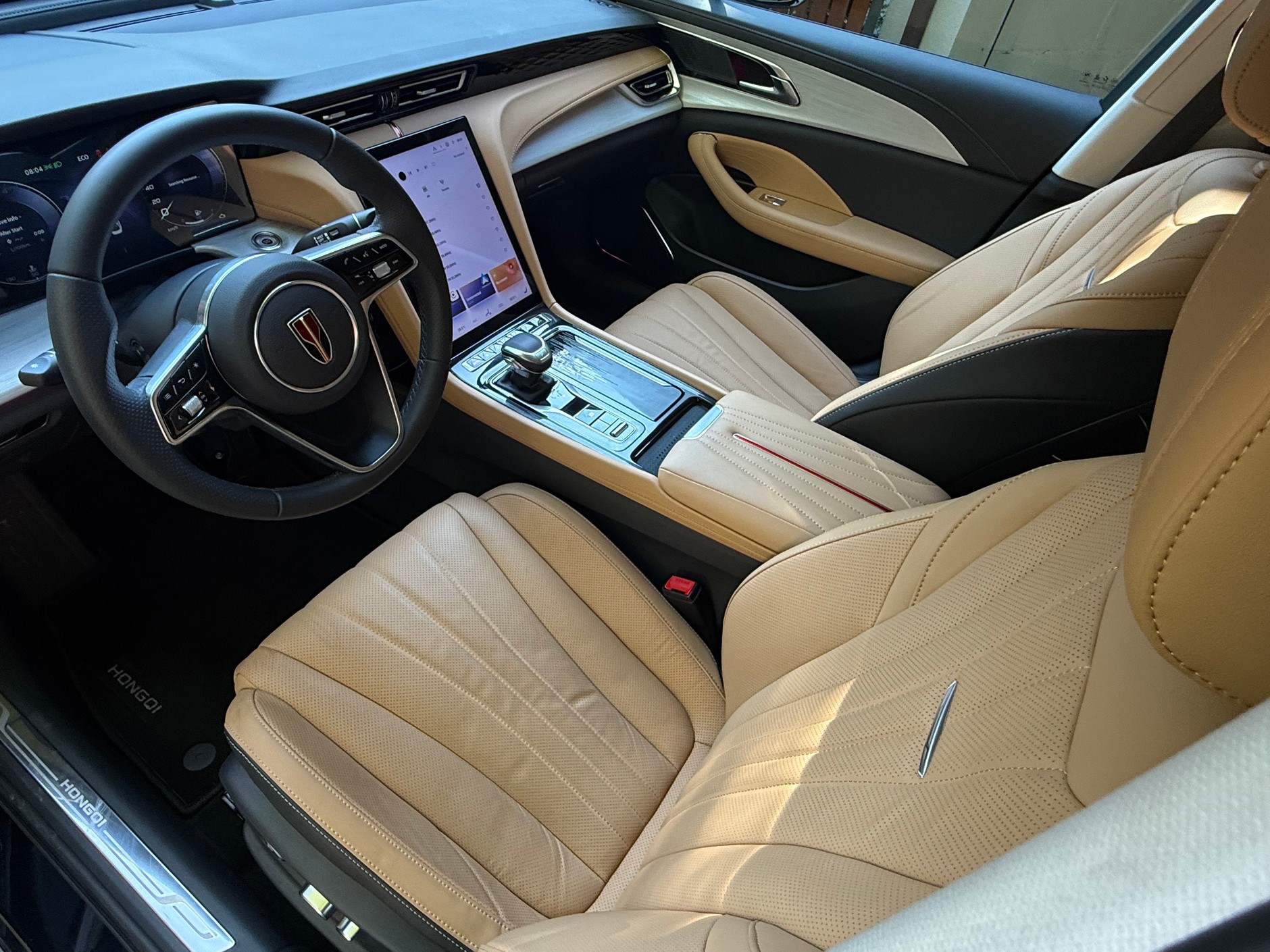 Hongqi H5 2.0T Deluxe