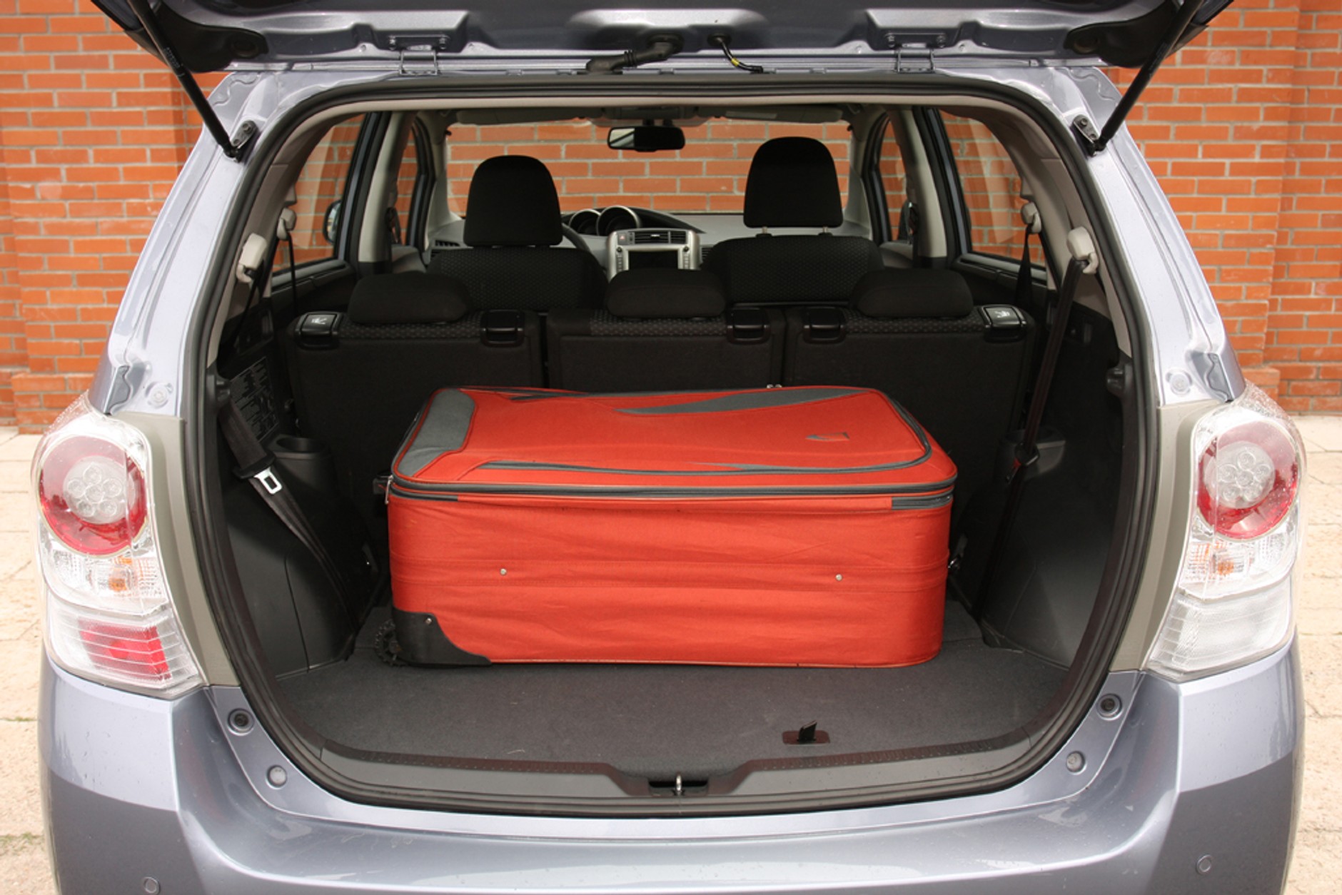 Toyota Verso 1.8 CVT: Bezstopniowo, czyli spokojnie