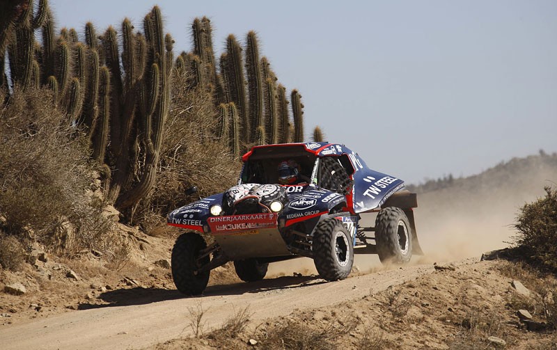 Rajd Dakar 2010: Przygoński już 8, Sonik broni honoru (12. etap na żywo, wyniki, foto)