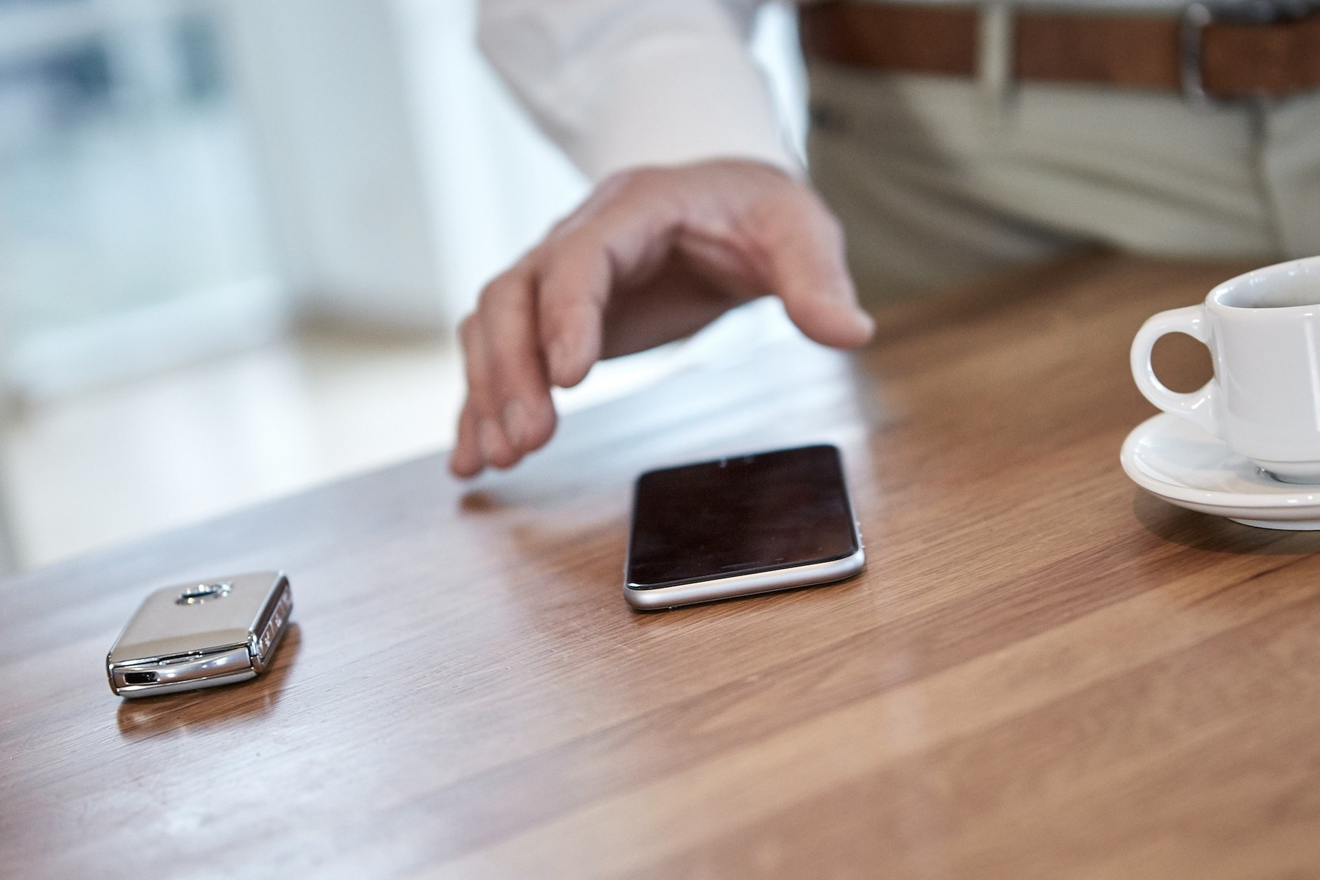 Nowy projekt Volvo – smartfon zamiast kluczyka