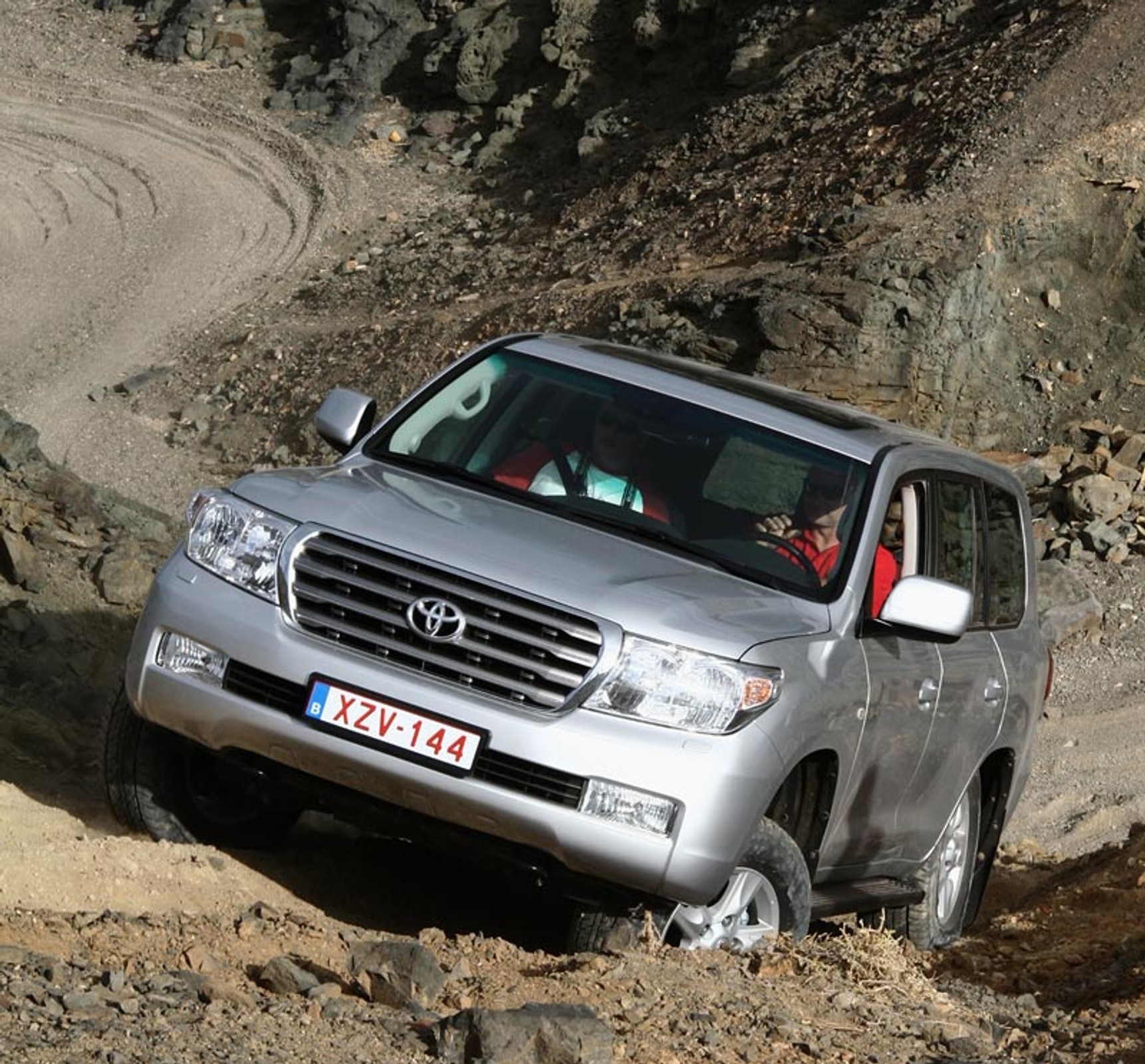 Toyota Land Cruiser V8: pierwsze wrażenia