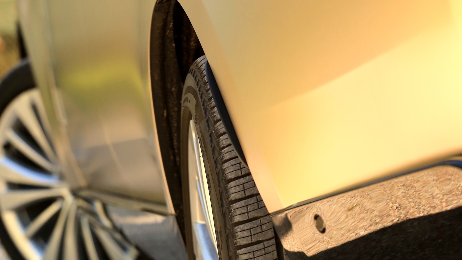 Range Rover LWB P530 First Edition (2022 r., 5. generacja)