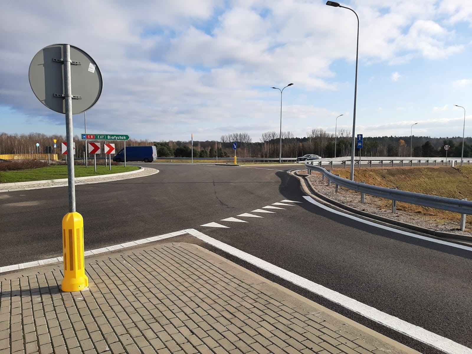 Węzeł Wołomin na drodze ekspresowej S8 jest już dostępny do ruchu