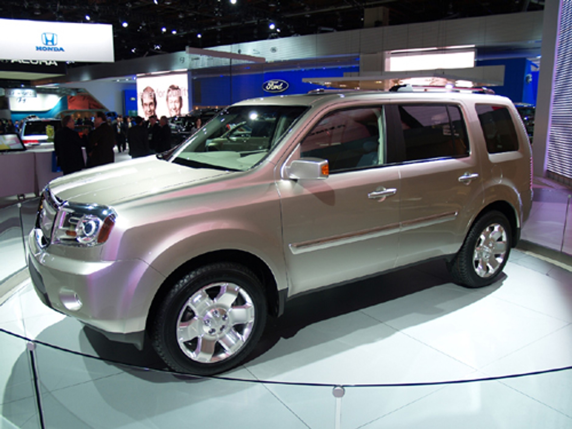Honda Pilot - ciekawy SUV z USA