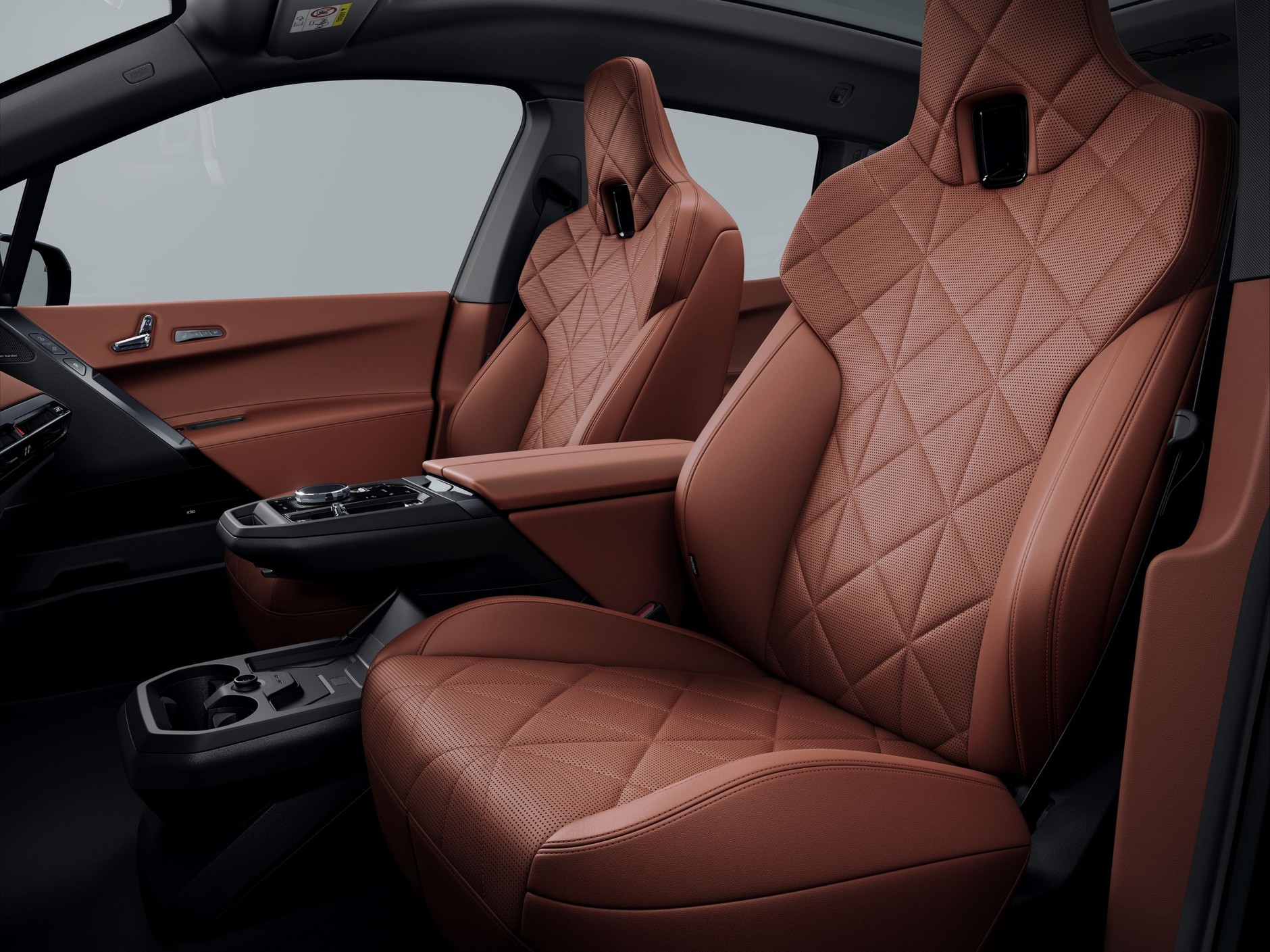 BMW iX (pierwsza generacja; wersja po modernizacji z 2025 r.)