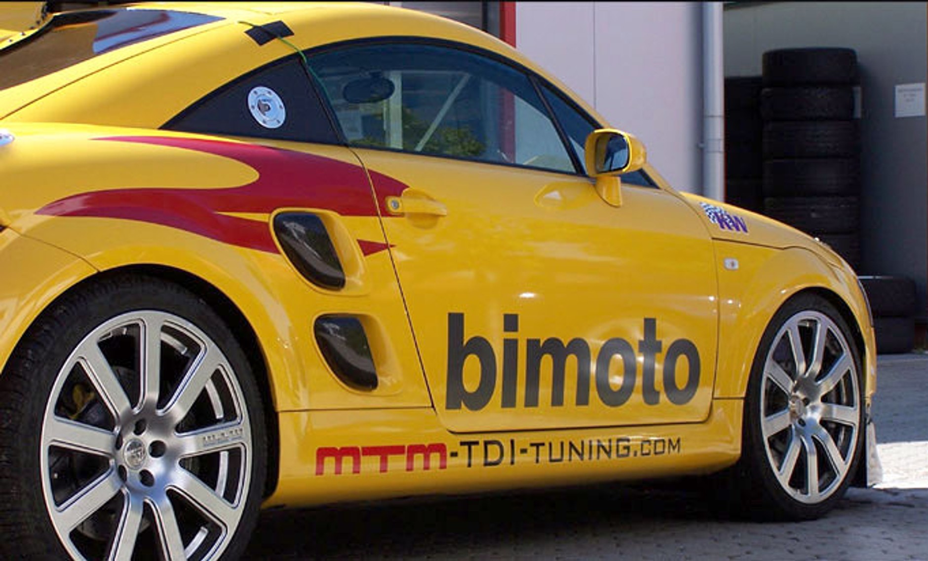 MTM TT Bimoto – dwusilnikowe Audi TT pokonało rekord (wideo)