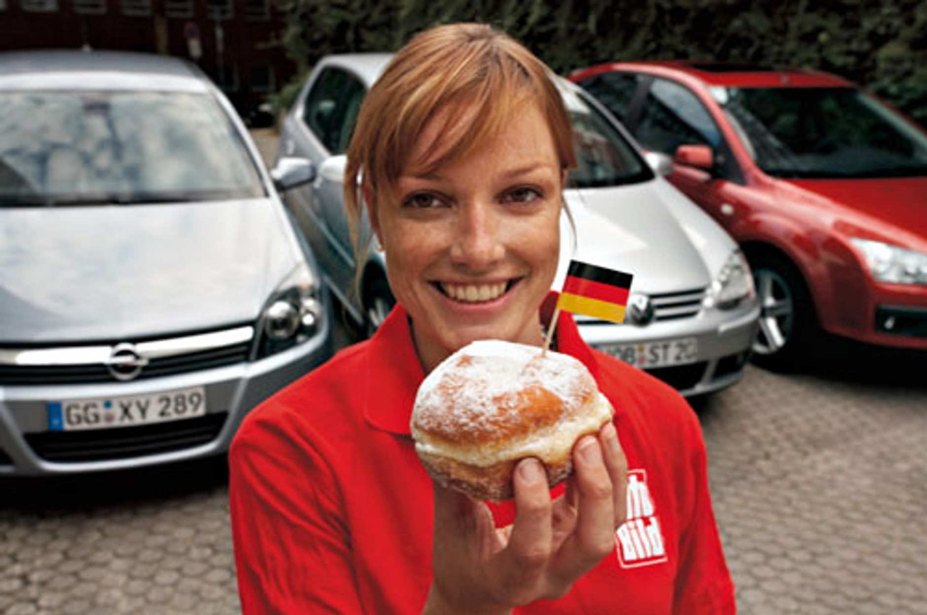 Opel Astra, VW Golf, Ford Focus - Czy to grzech być słabym i ubogim?