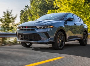 Nowy Dodge Hornet jest łudząco podobny Alfy Romeo Tonale. To nie przypadek