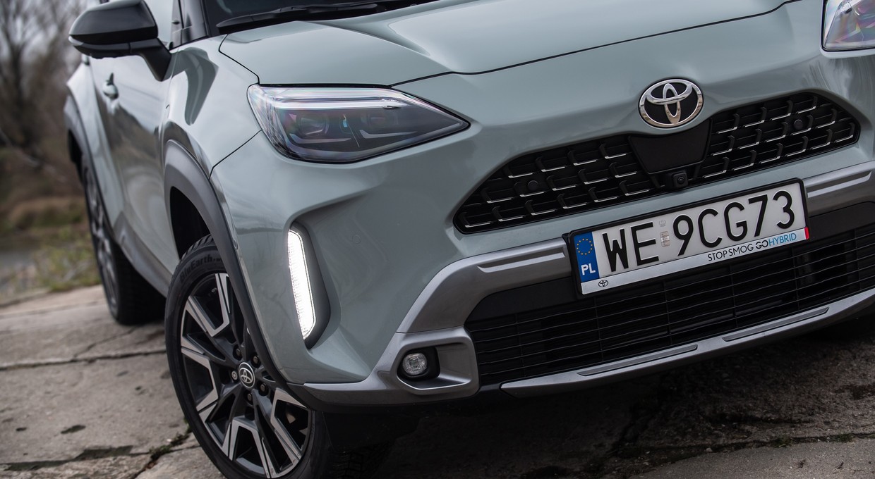 Ubezpieczenie Toyoty już nie jest tanie. Niespodziewany efekt hybryd