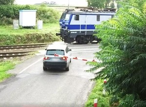 Kierowca BMW sporo ryzykował. Wszystko się nagrało [WIDEO]