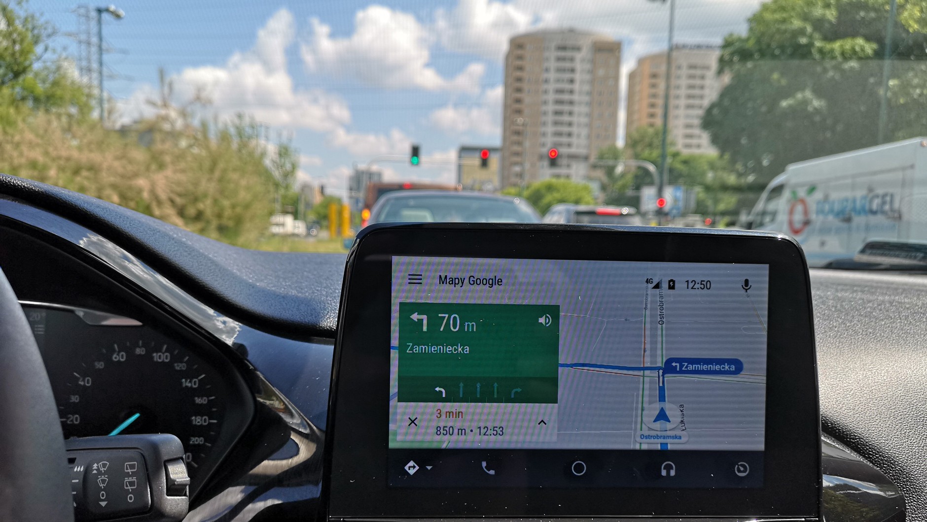 Google Maps w Android Auto