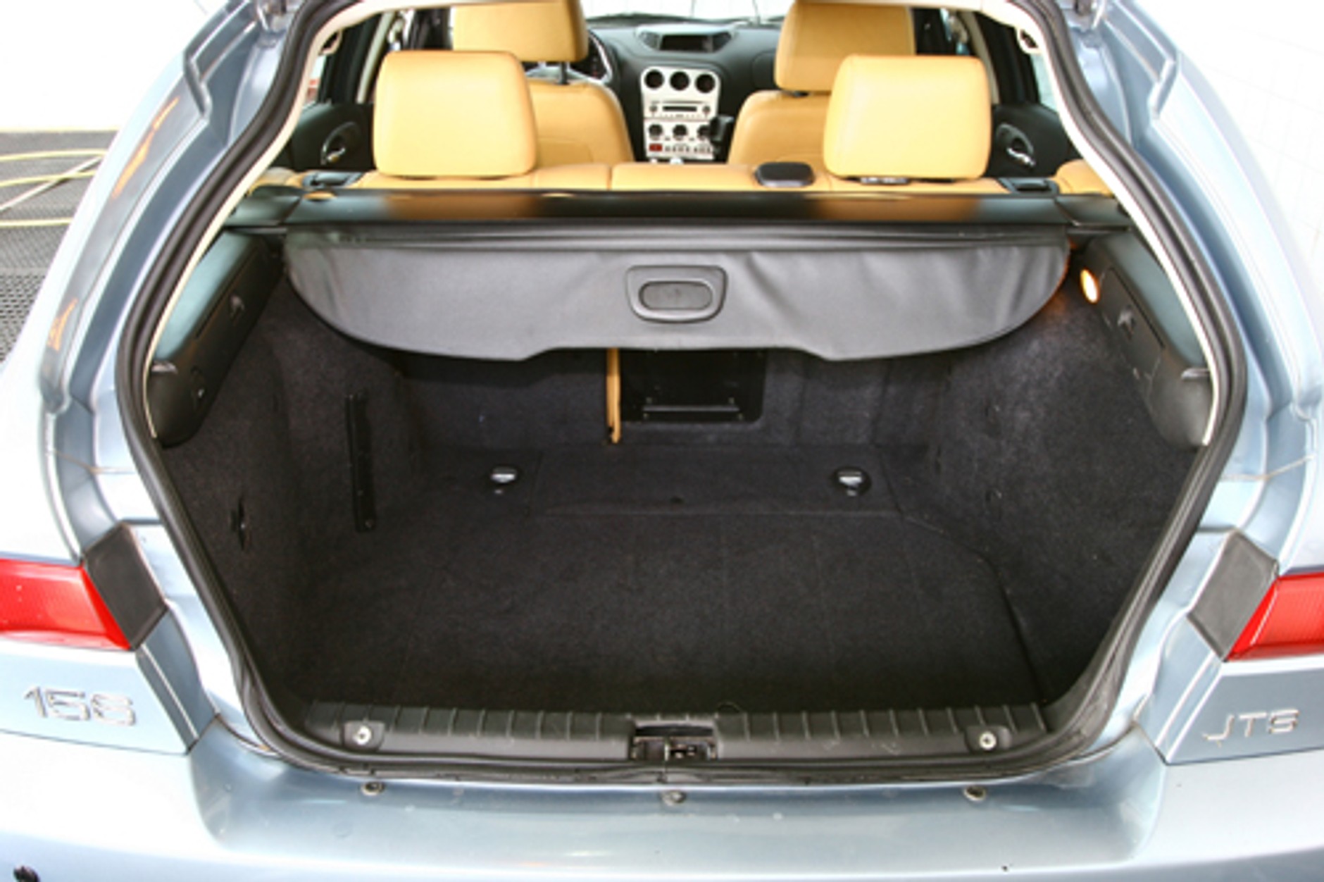 Alfa Romeo 156 2.0 JTS SW - Piękno musi kosztować