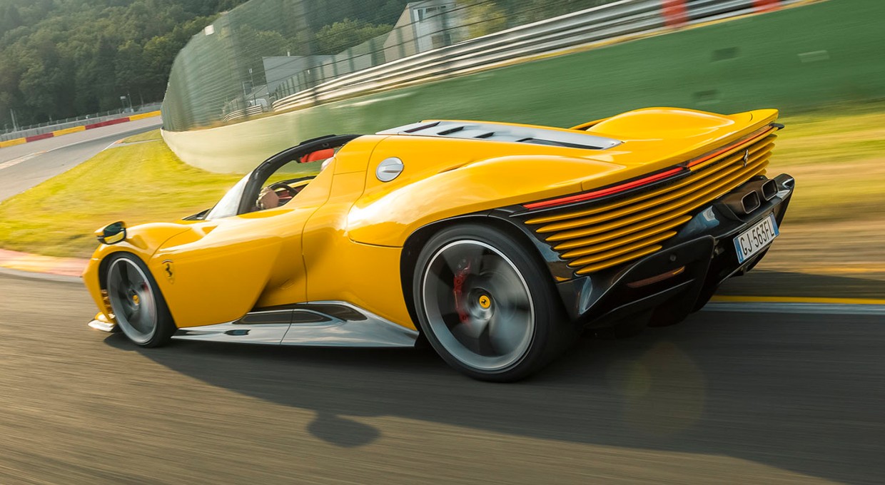 Niesamowite osiągi i spektakularna stylistyka. Jeździliśmy Ferrari Daytoną SP3