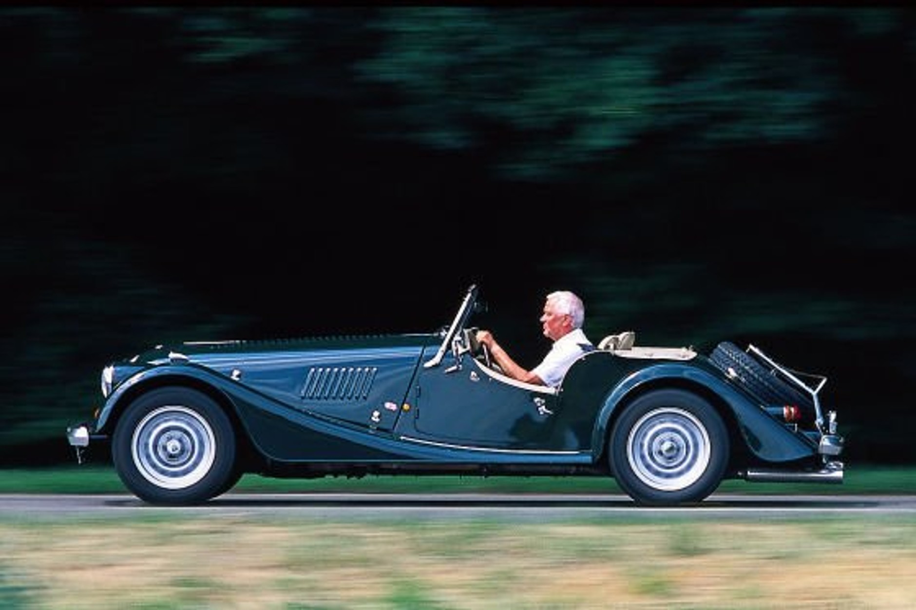 Oldtimery prosto z fabryki