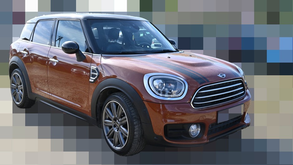 Mini Cooper trafił do Polski jako potencjalnie legalny zakup na terenie Portugalii