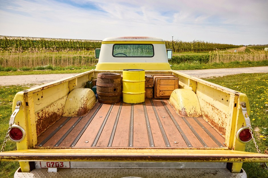 Chevrolet Apache 3234 Fleetside