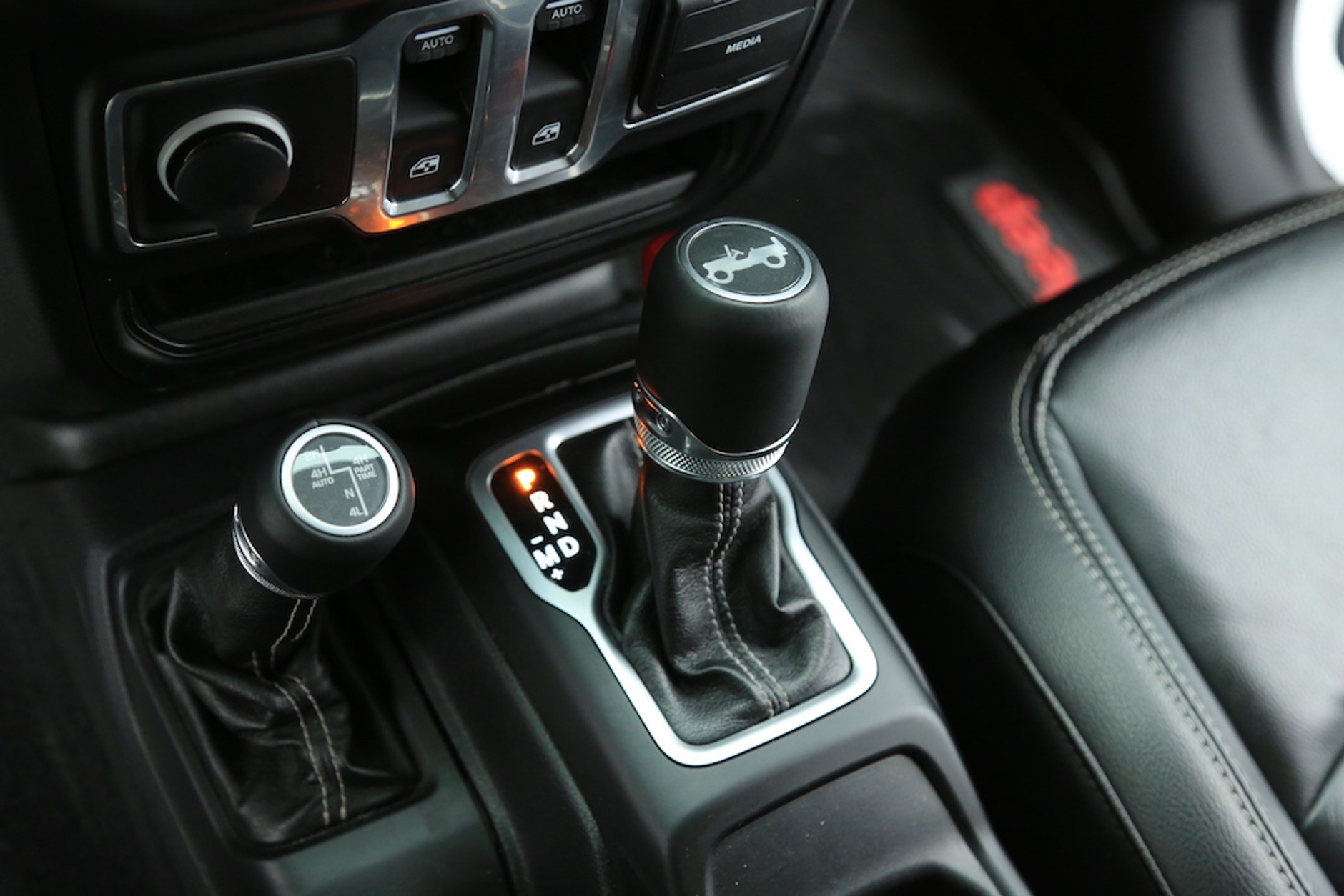 Jeep Wrangler Sahara – nie tylko na pustynię