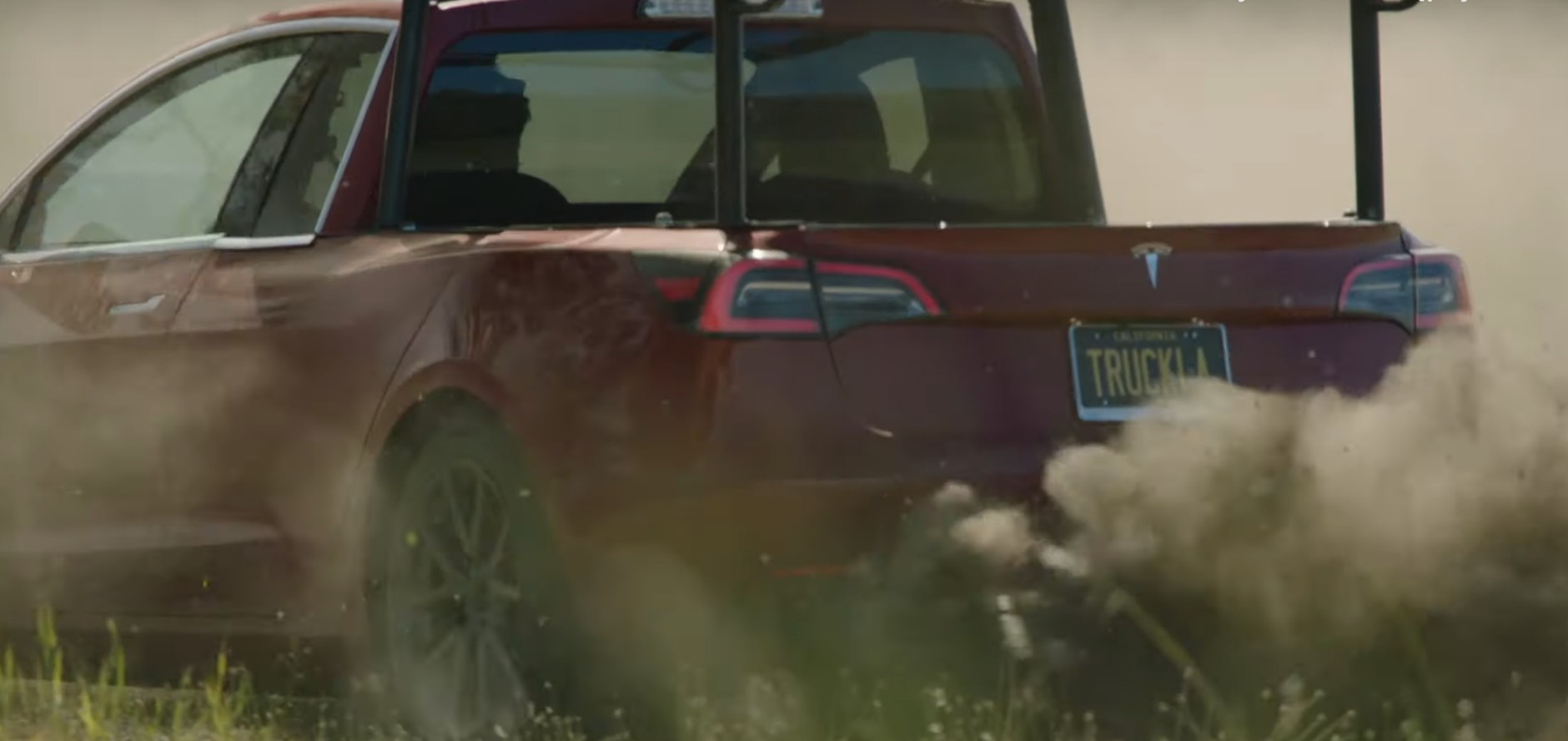 Truckla – pikap powstały na Tesli