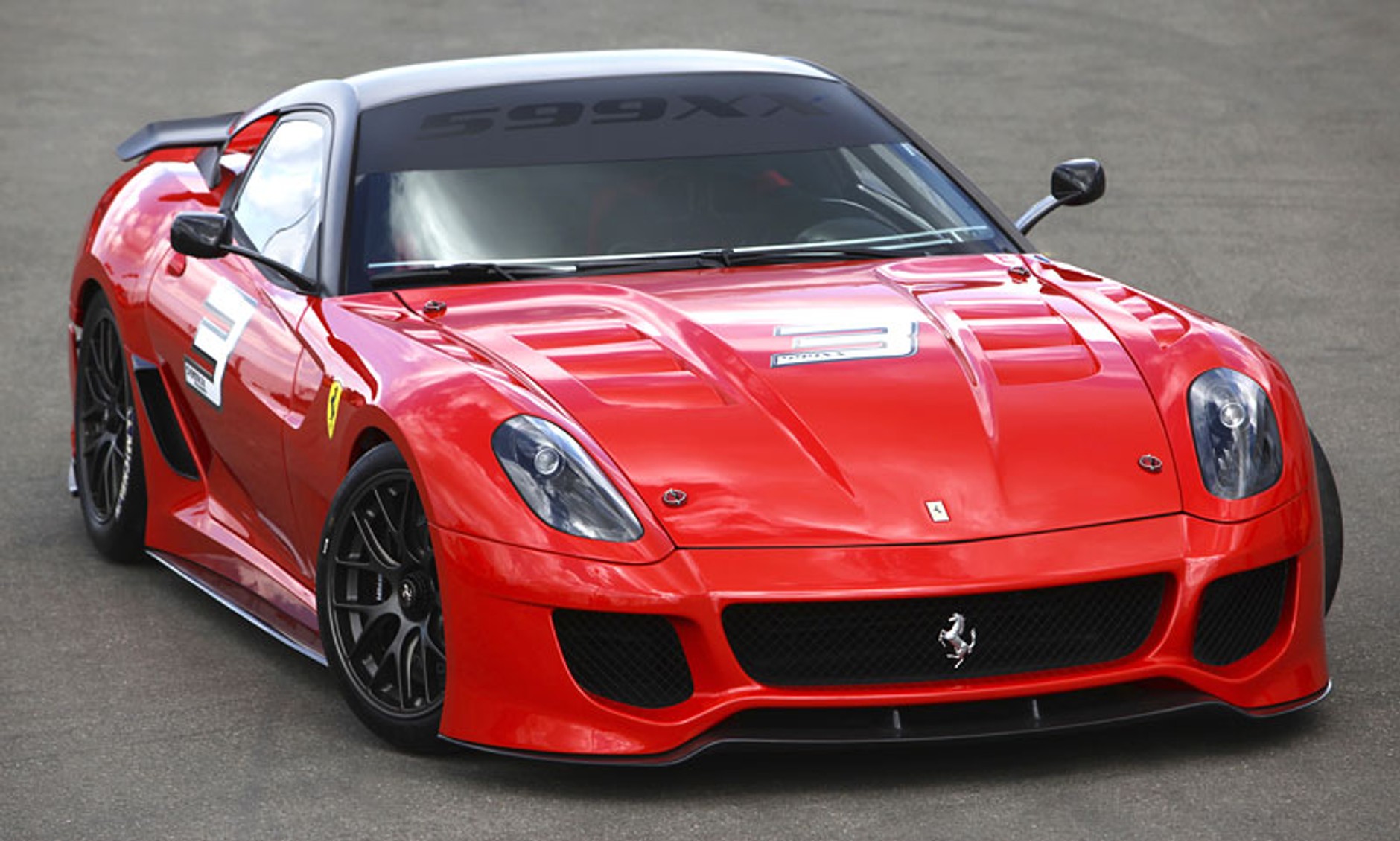 Ferrari 599XX – 599 GTB Fiorano z wyścigowymi genami