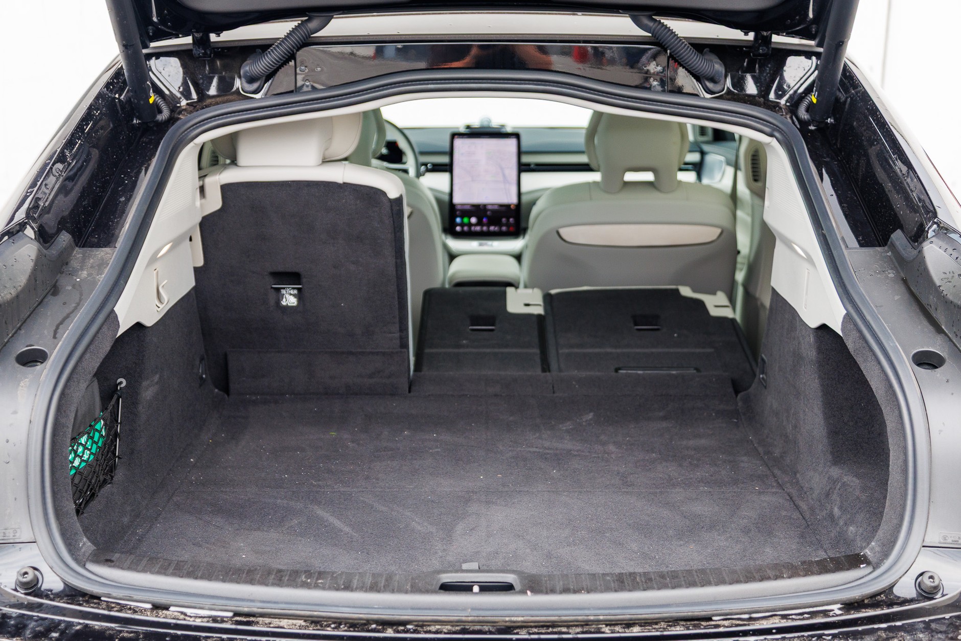 Volvo ES90