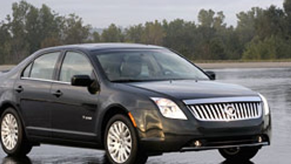 Los Angeles 2008: Mercury Milan z nową twarzą i napędem hybrydowym