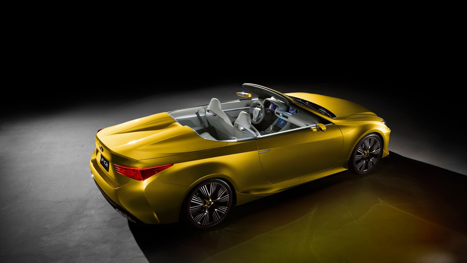 Lexus LF-C2