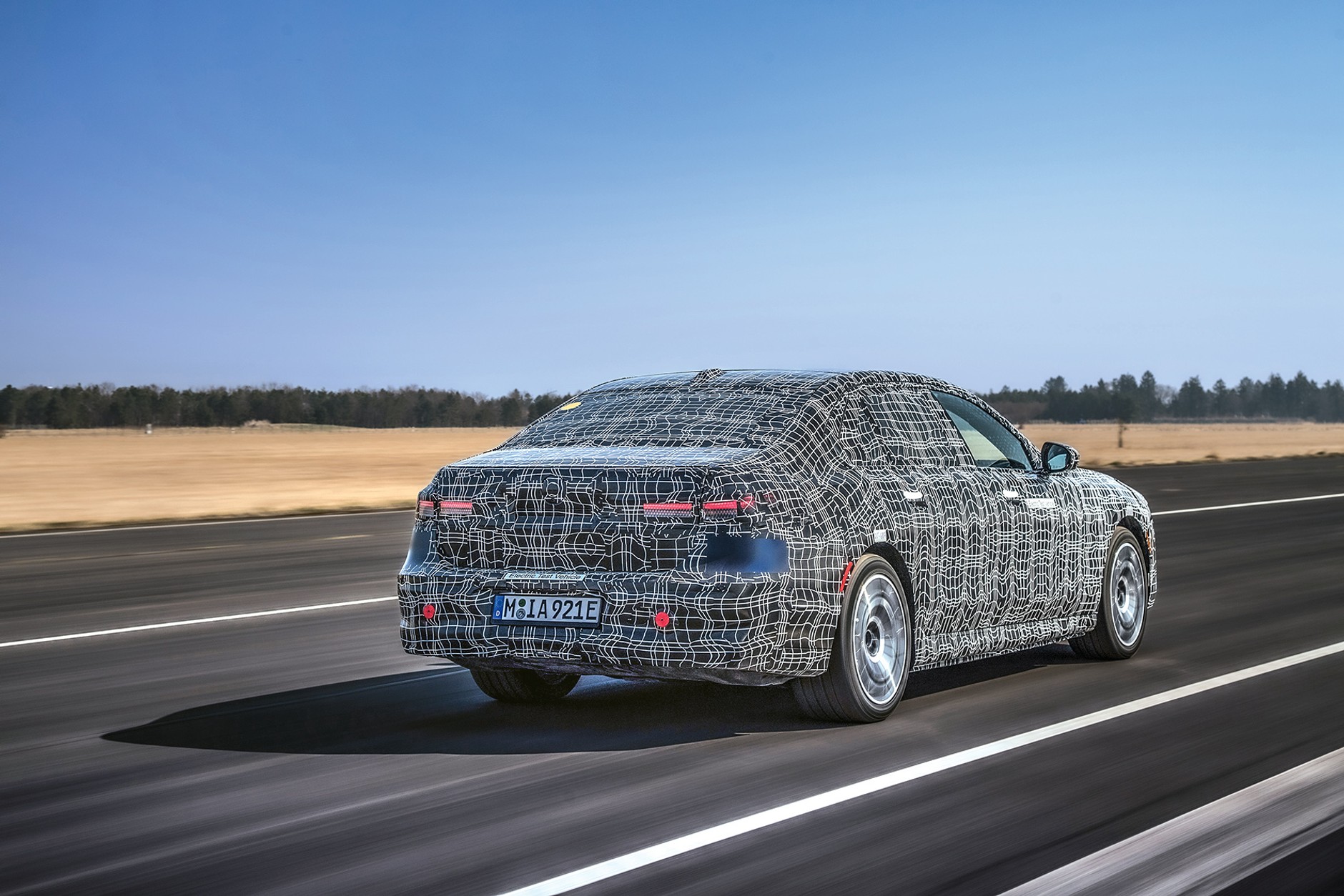 BMW i7 – prototyp elektrycznej wersji BMW serii 7 (2022)