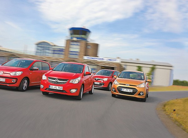Volkswagen up! kontra Opel Karl, Renault Twingo i Hyundai i10 - który jest najlepszy w klasie