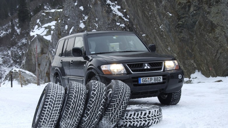 Jakich opon kierowcy szukają w internecie?