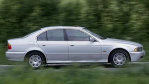 Czy BMW serii 5 E39 to już klasyk? Sprawdzamy, czy warto w to auto zainwestować