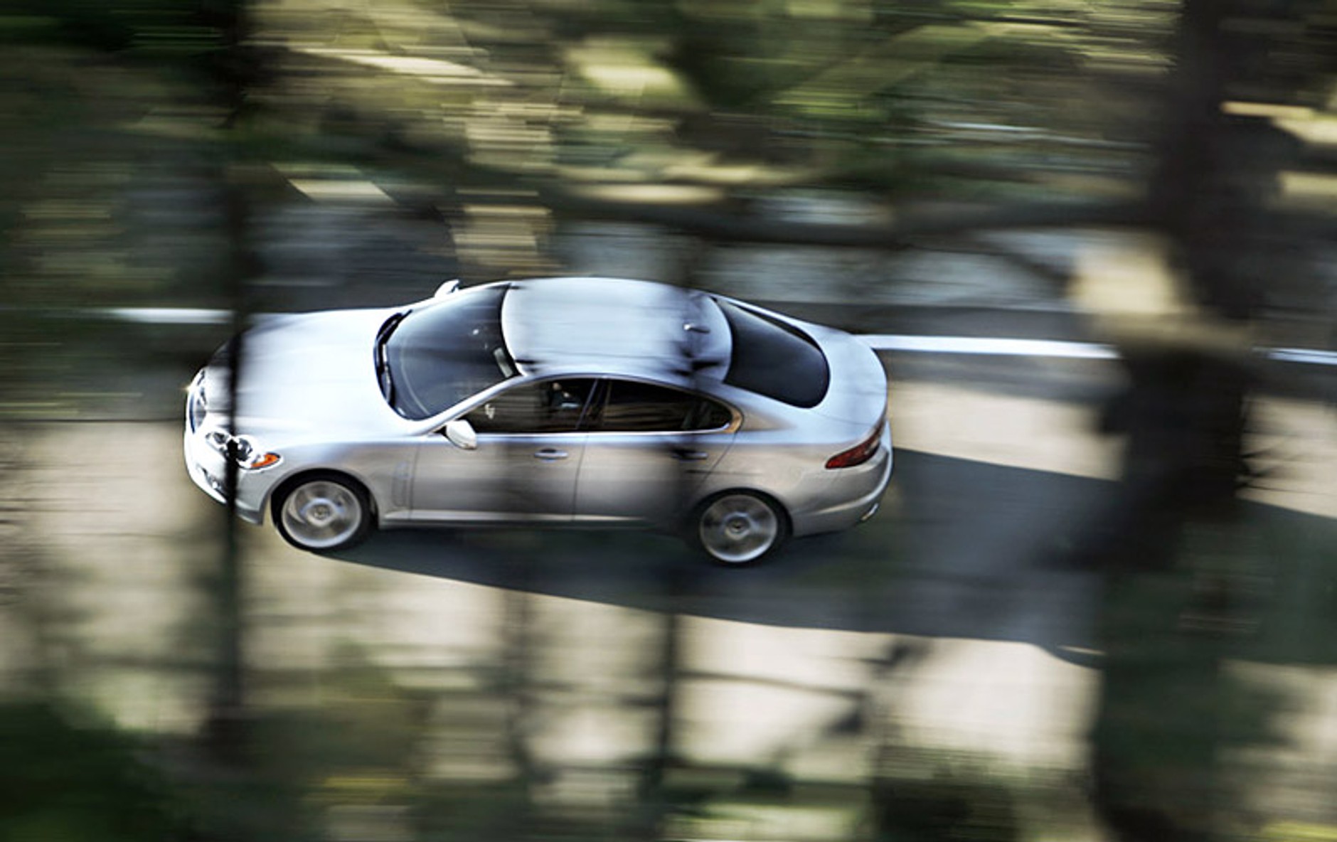 IAA Frankfurt 2007: Jaguar XF – kot ratunkowy (zdjęcia i informacje)