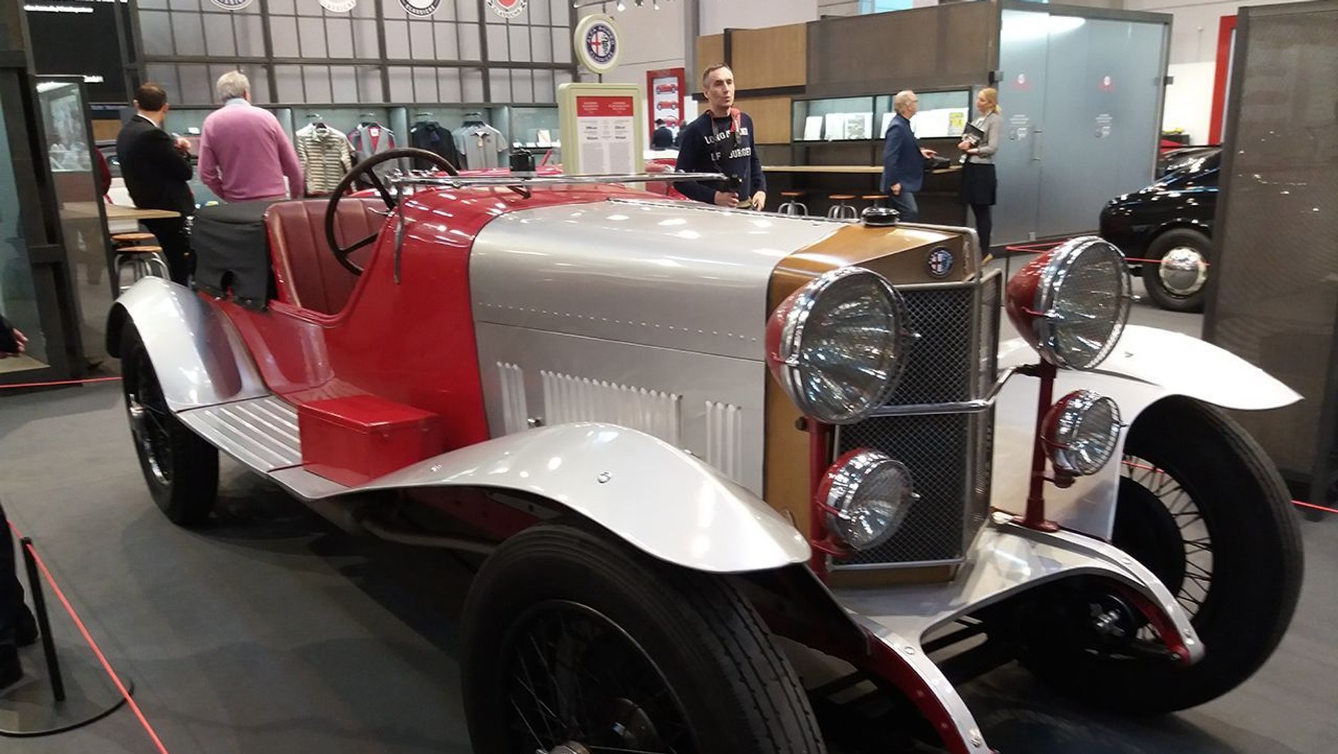 Wystawa w Paryżu – Alfa Romeo RL Super Sport MM
