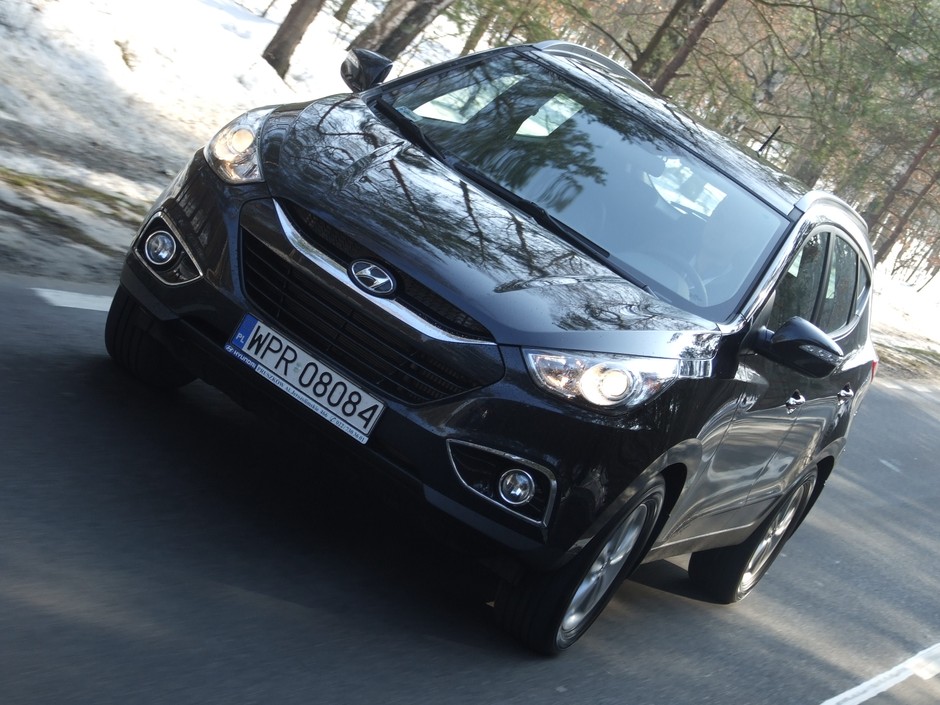 Hyundai ix35: po asfalcie i po błocie, po twardym i po miękkim - nowy gracz w segmencie SUV