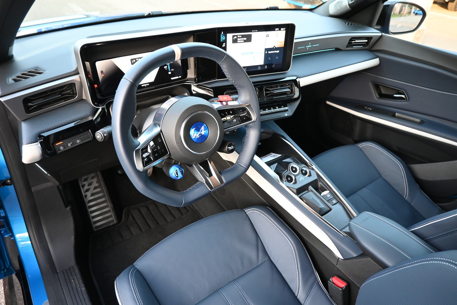 Alpine A290