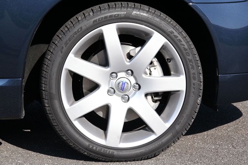 Volvo S80 D5 – pierwsze jazdy odmłodzonym modelem z nowym turbodieslem