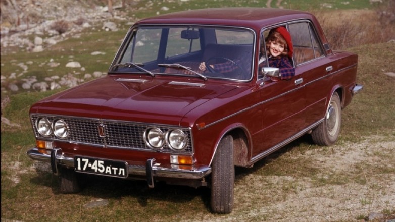 W Polsce znany pod marką Łada. W Rosji przede wszystkim jako Żiguli