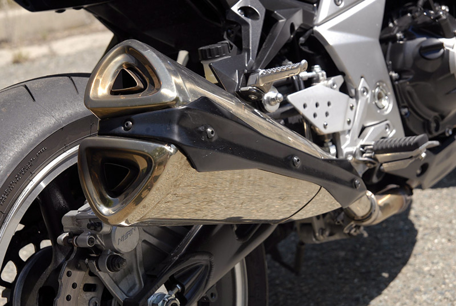 Kawasaki Z1000: sympatyczny osiłek (test)