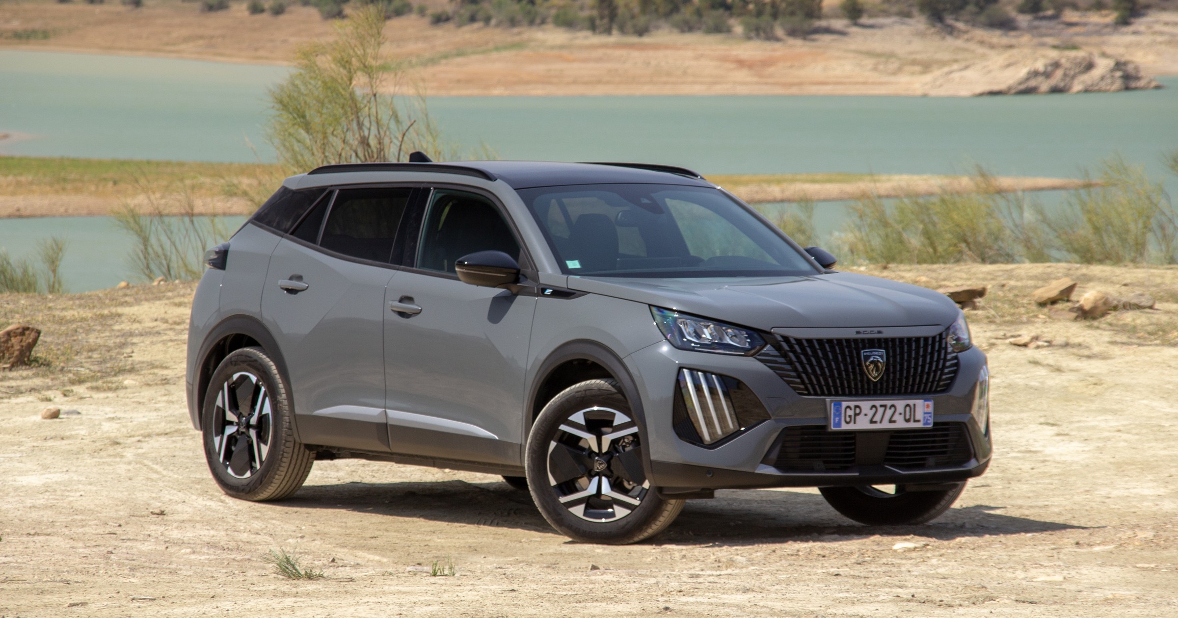 2023 Peugeot e-2008