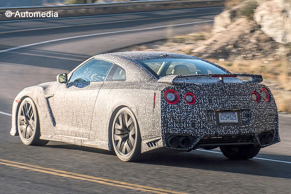 Nissan GT-R